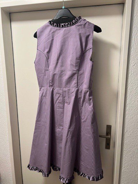 Vestiti: Schönes Dirndl, neu, Grösse 48 ! – Nuovo (secondo la descrizione) da Aarau venduto da Fredy051 4