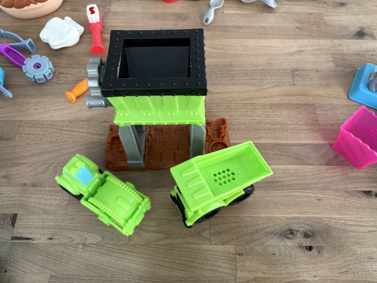 Play-Doh Spielzeuge: Play-Doh Sammlung – Gebraucht aus Uttigen von Brainbug 2