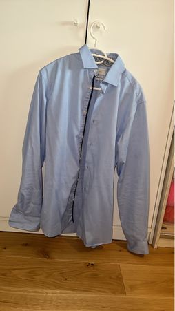 Herren Hemd langarm hellblau gebraucht