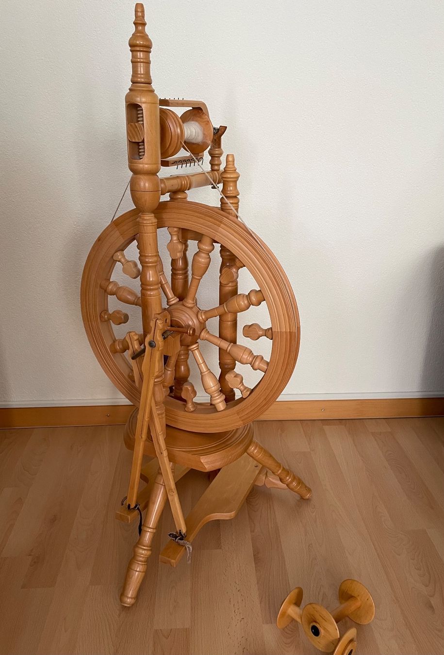Spinnräder: Spinnrad – Gebraucht aus Berikon von