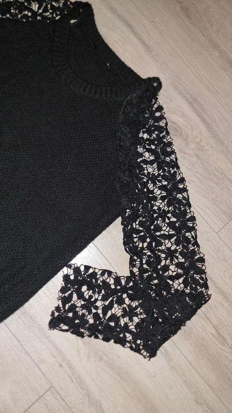 Maglioni & Felpe: Schöner Strickpullover mit Spitze, Schwarz, gr S – Usato da Wigoltingen venduto da Zuckerfee84 1