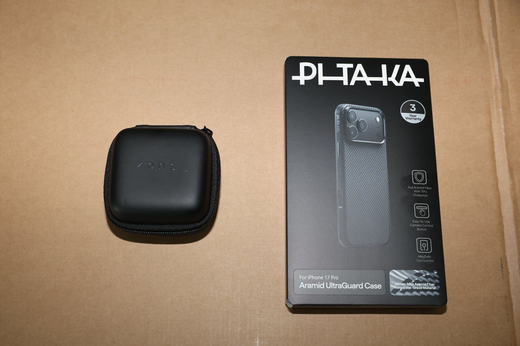 Coques & Protection écran: Pitaka iPhone 17 Pro Summa Case inkl ZenS Ladegerät – Neuf (Voir description) à Zürich par Verkaufen-Schweiz