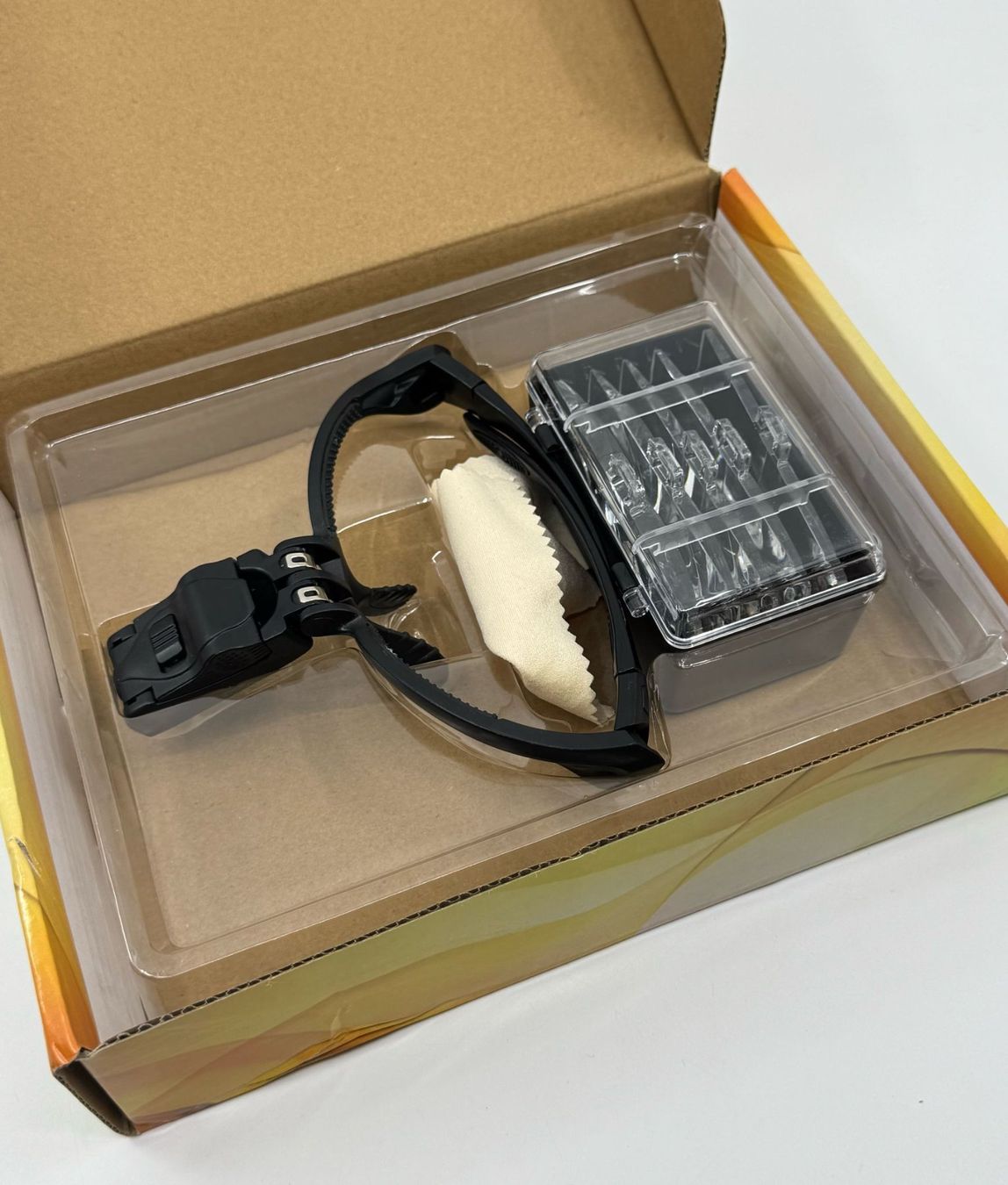 Brillen & Gläser: LED Kopflupe mit Wechselgläsern – Gebraucht aus Herisau von Seyashop_2 2