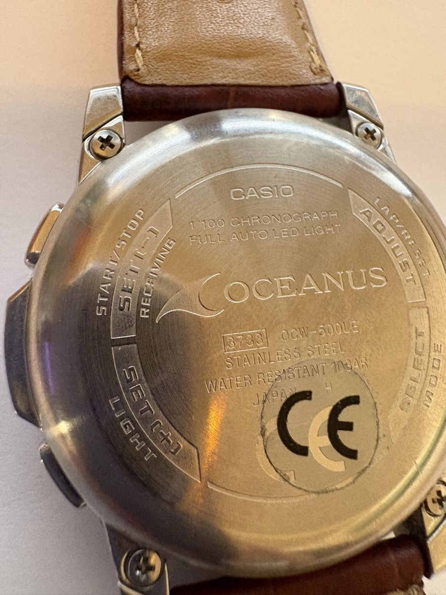 Casio Uhren: Casio oceanus Quartz läuft  – Gebraucht aus Murten von Tzaugg 2