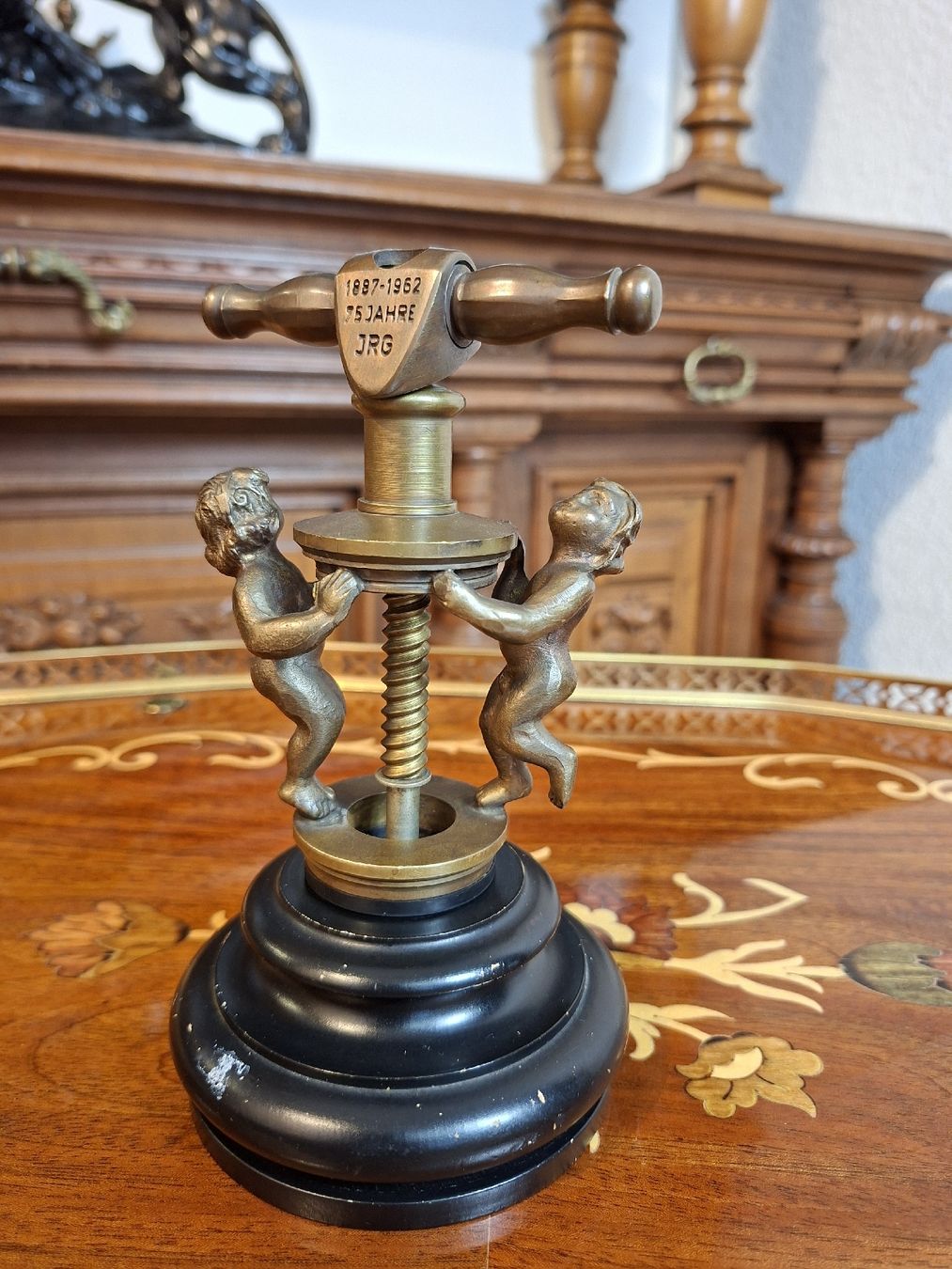 Apribottiglie & Tappi per chiusura: Korkenzieher Putten Dekor Vintage  – Usato da Steffisburg venduto da ZeitReise_