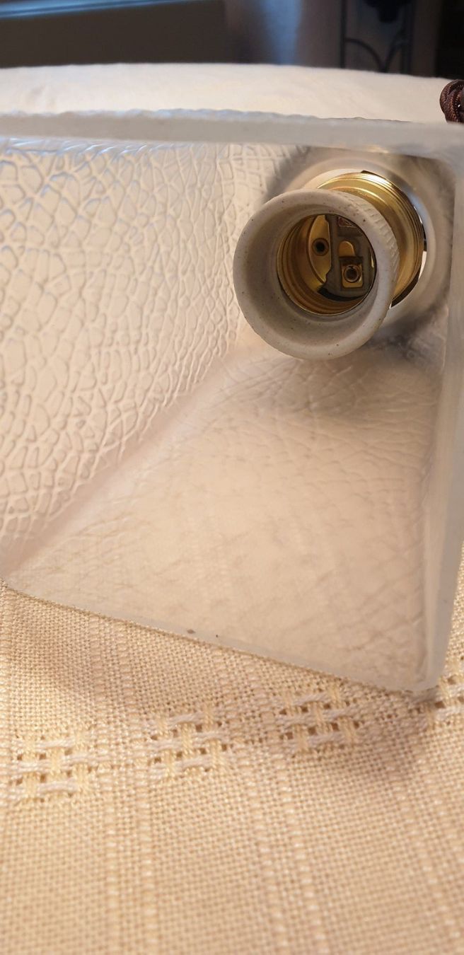 Lampes: lampe ancienne – D'occasion à charmoille par mir_my9f 1