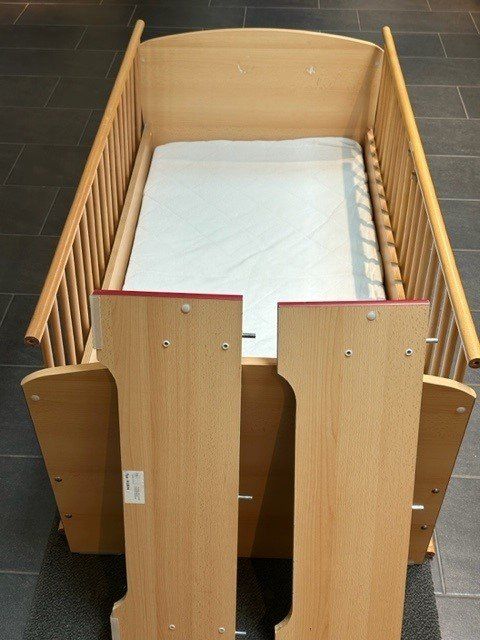 Letti: Baby Gitterbett – Usato da Hägendorf venduto da oezi74 1
