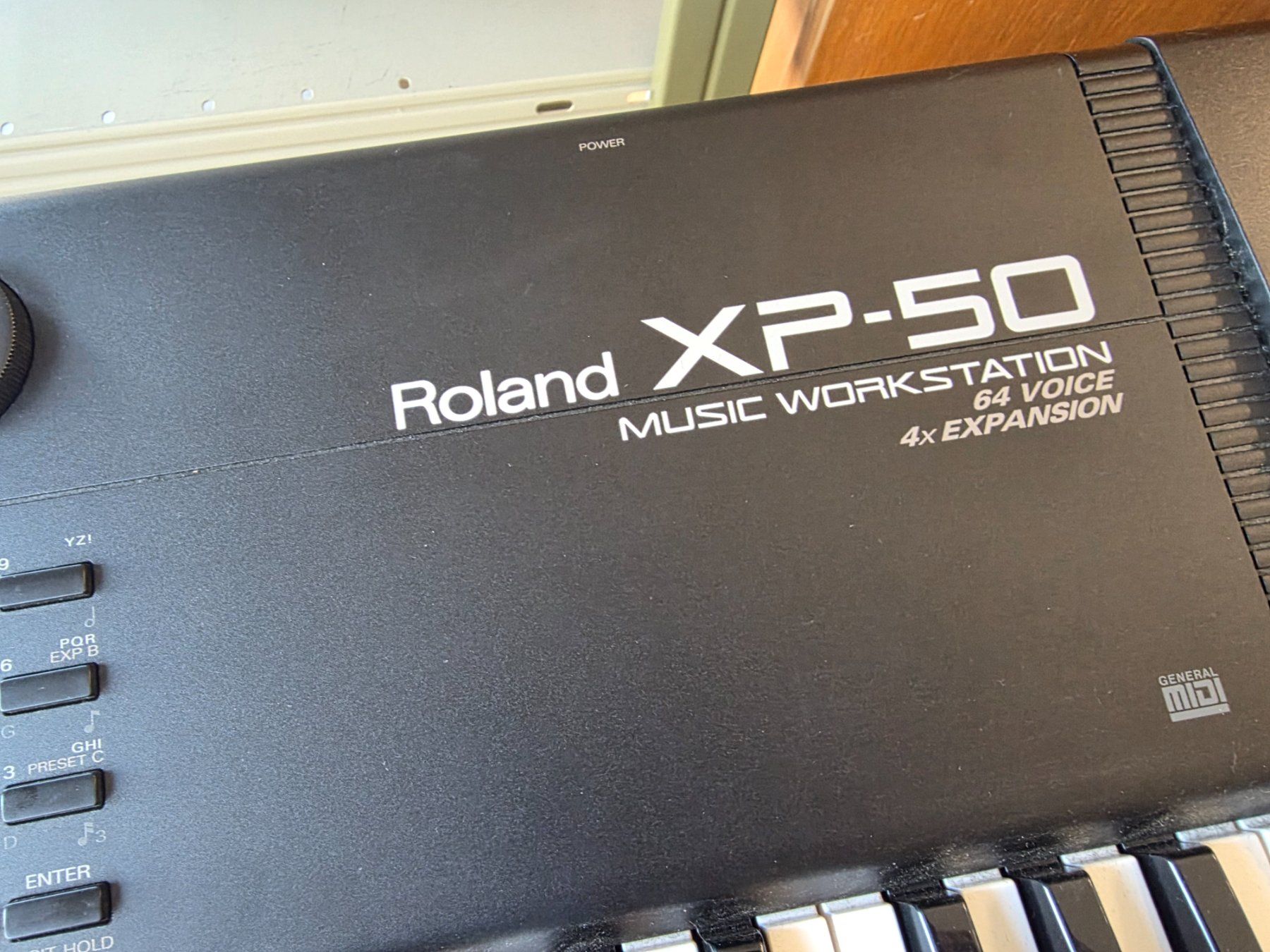 Roland Instruments de musique: Workstation Roland XP50 – D'occasion à Rotkreuz par Kellermusik 2