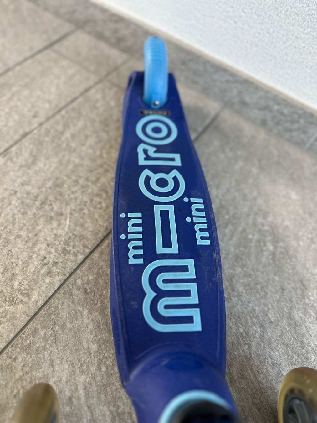 Micro Kickboard: Trottinett Micro Scooter Dreirad – Usato da Aesch BL venduto da Lau_th_ 5