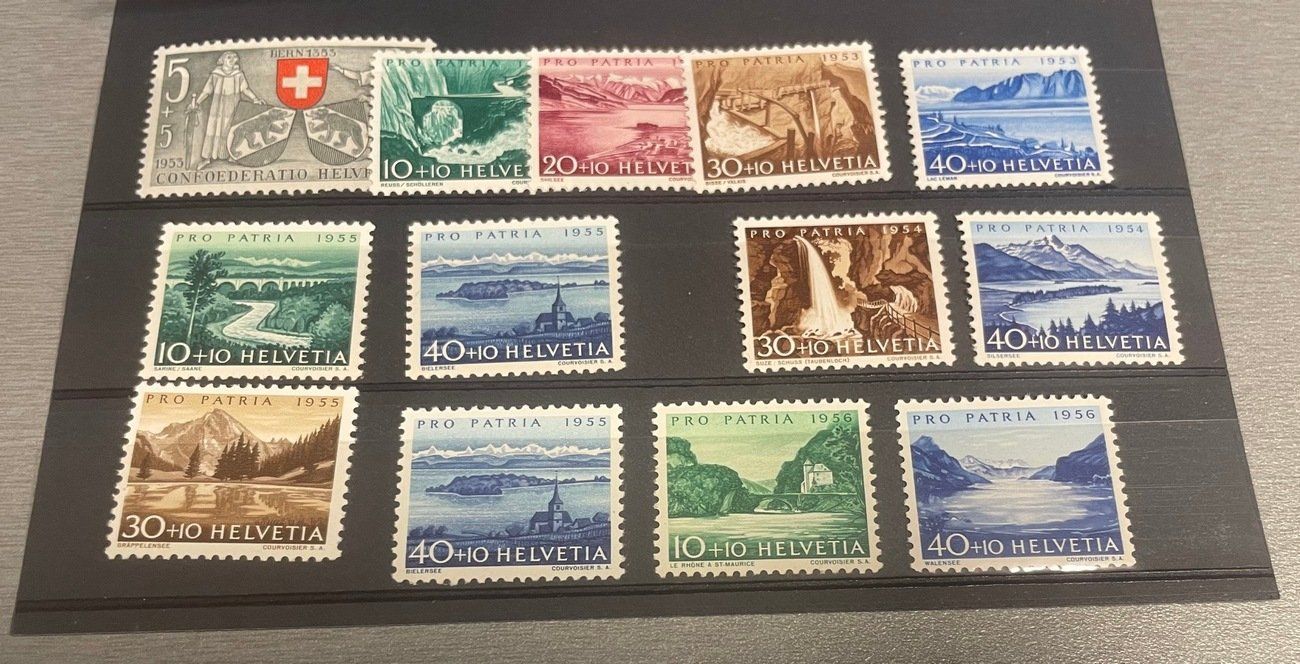 Tutti i francobolli: Pro Patria 1944 bis 1960 postfrisch auf Vorlageblättern – Usato da Sirnach venduto da Melisangi 4