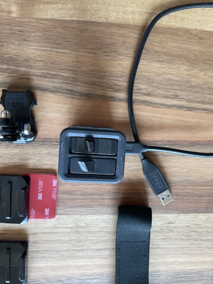 Gopro Action Cam: GoPro Hero 7 mit Zubehör – Usato da Nunningen venduto da Traktorpilot 1