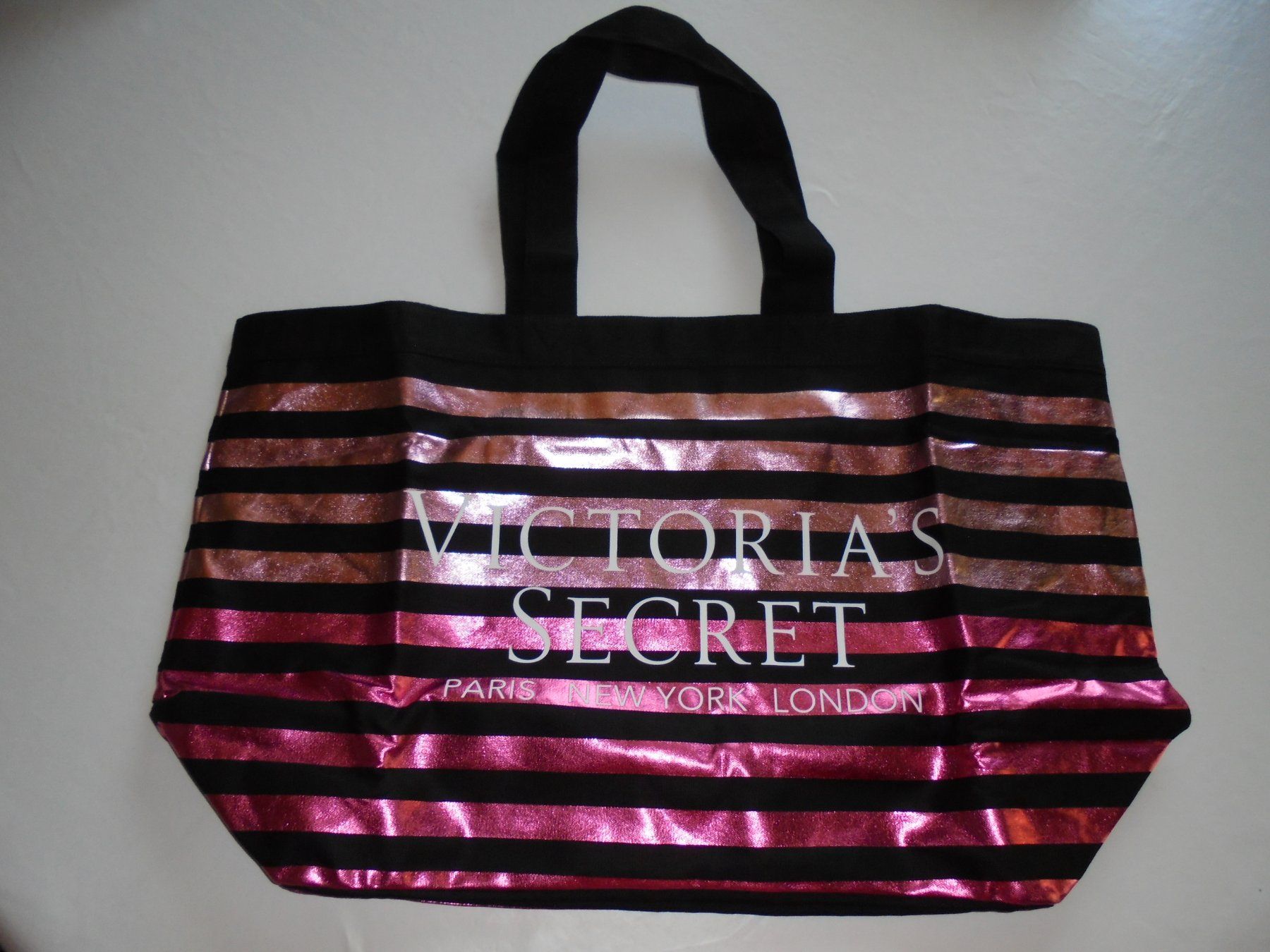Victoria's Secret Borse da donna: VICTORIA'S SECRET GROSSE TASCHE – Nuovo e nell'imballaggio originale da Aarau Rohr venduto da PinkSchwein