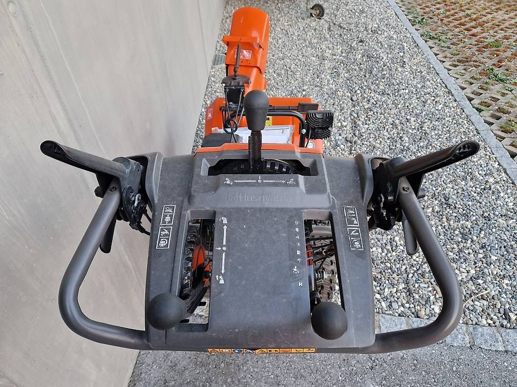 Tutte le macchine: Schneefräse Husqvarna ST224 – Usato da Au SG venduto da Chliini87 4