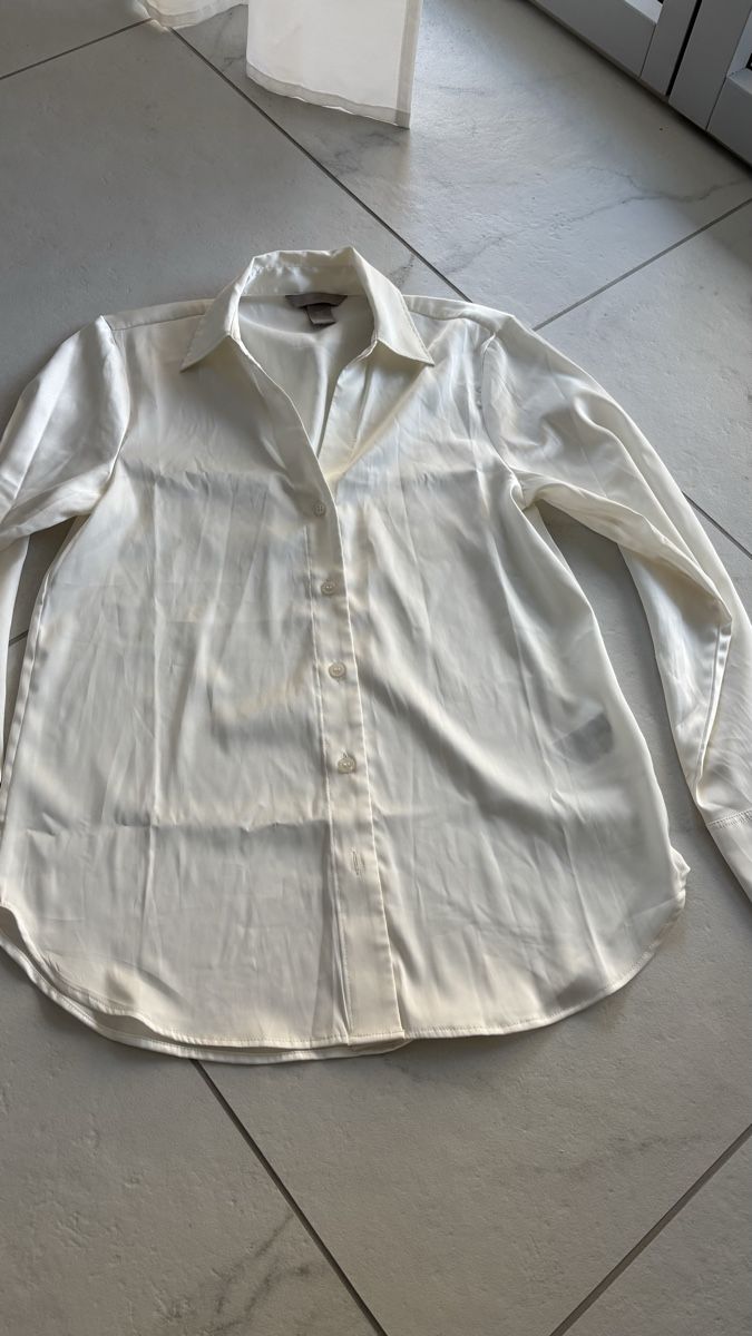 H&M Camicette: H&M Bluse Crème-Weiss XS – Usato da Seengen venduto da sa_land