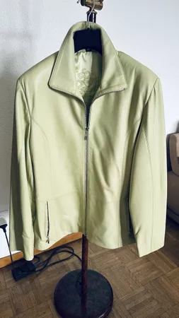 Giacca in pelle verde pistacchio taglia 42 ottimo stato