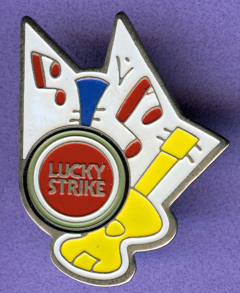 Placchette & Badge: LUCKY STRIKE – Usato da Winterthur venduto da Sammleroase