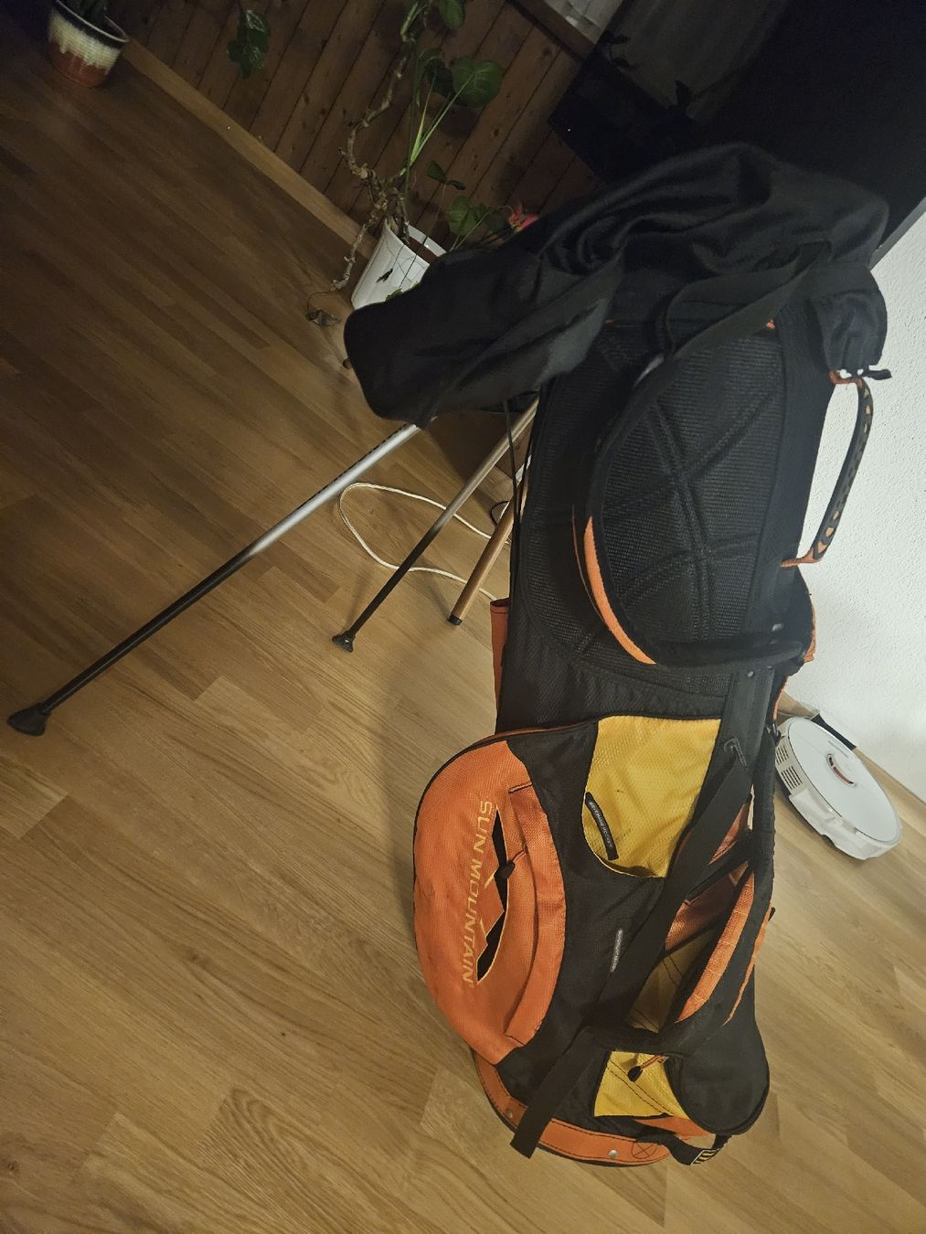 Taschen: Golfbag Sun Mountain E-Z Lite orange schwarz – Gebraucht aus Nürensdorf von romano_a 2