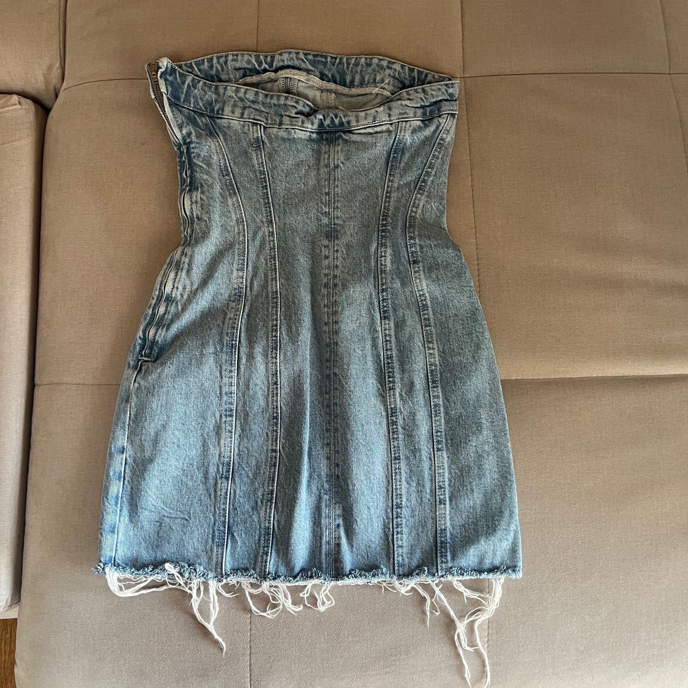 Zara Vestiti: Jeans Kleid – Usato da Cunter venduto da tiramisuuu_ 1