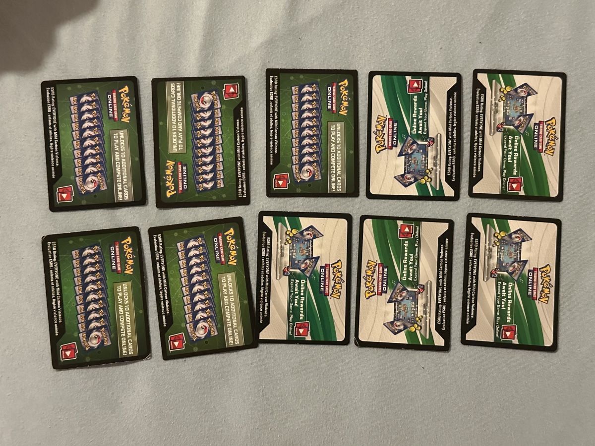 Pokémon Sammelbilder & Trading cards: 2016 Sun & Moon Pokemon Card Bundle!  – Gebraucht aus Allschwil von delRic1 2