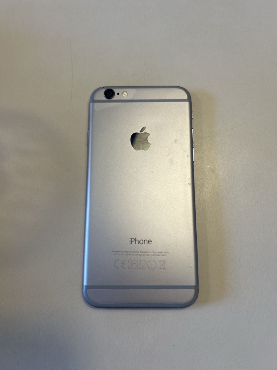 Apple Telefoni cellulari / Smartphones: iPhone 6 - battery 88% – Usato da Zürich venduto da agn_w7nt 1