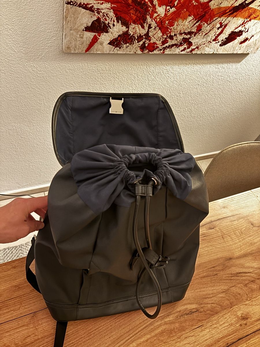 Tommy Hilfiger Zaini: Tommy Hilfiger Bag – Nuovo (secondo la descrizione) da Dürnten venduto da NIIVIO 1