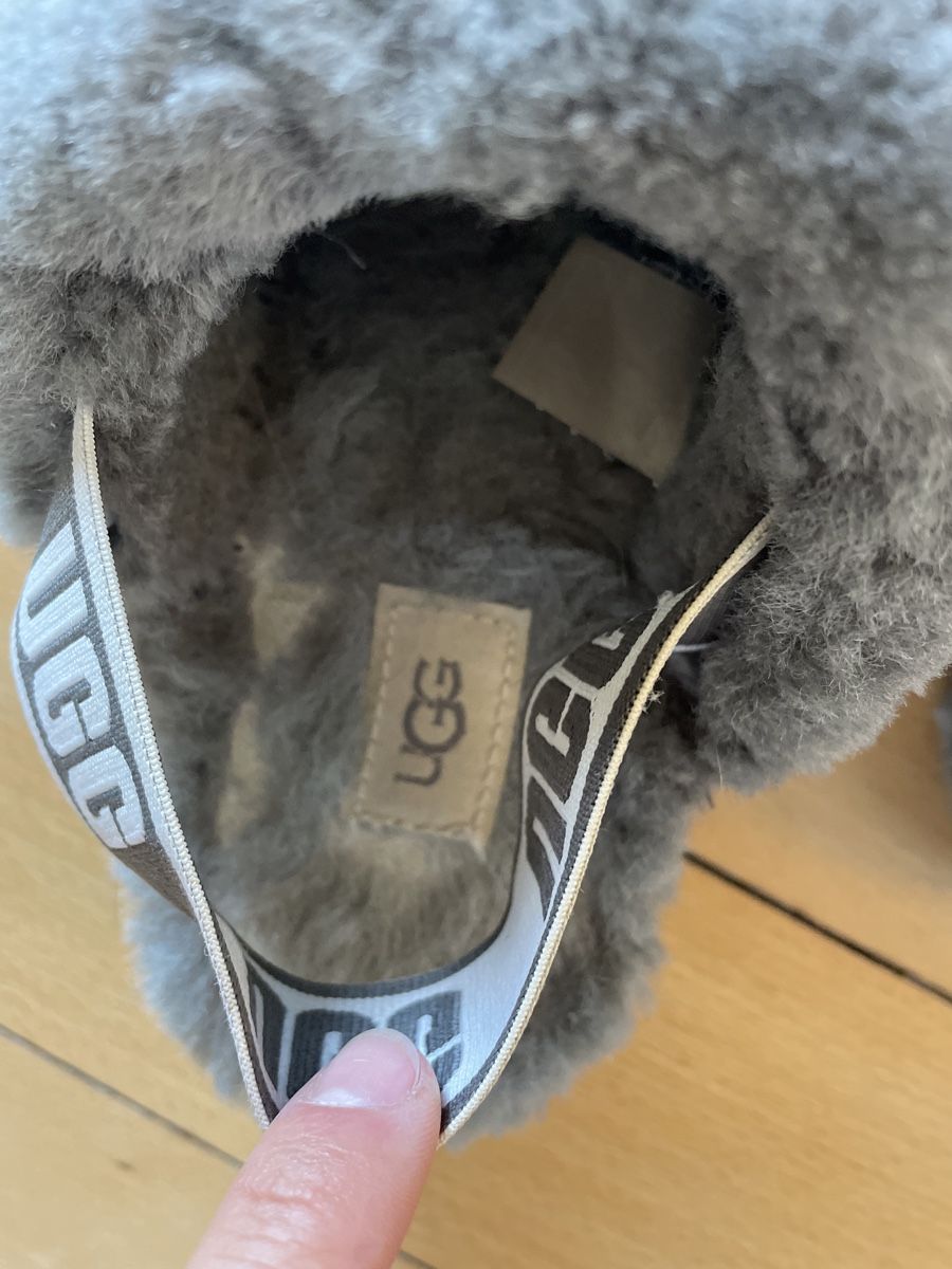 Ugg Scarpe da donna: UGG Finken – Nuovo (secondo la descrizione) da Zug venduto da juliechiara 1