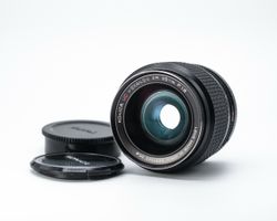 Objectif Konica UC Hexanon AR 28mm f1.8