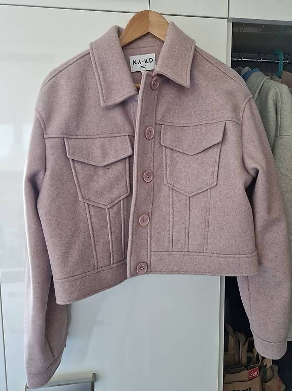 Jacken: Übergangsjacke NA-KD (Grösse 38) – Gebraucht aus Winterthur von TOPM