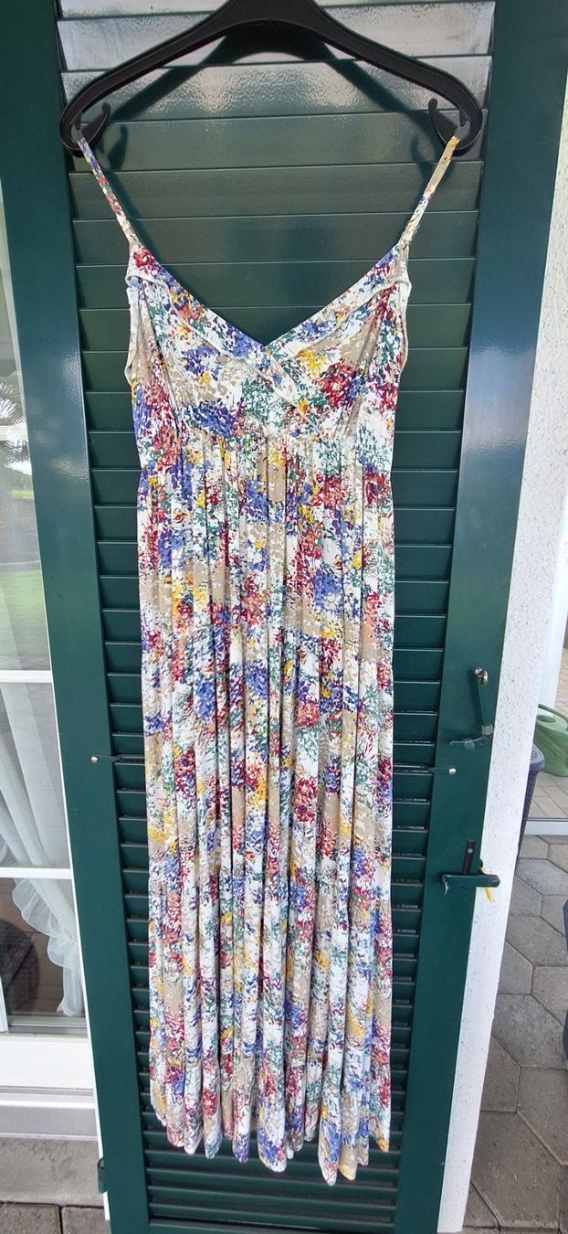 Vestiti: blumiges Trägerkleid SoyUnaChicaNormal, Gr. M – Usato da Mellingen venduto da formi17