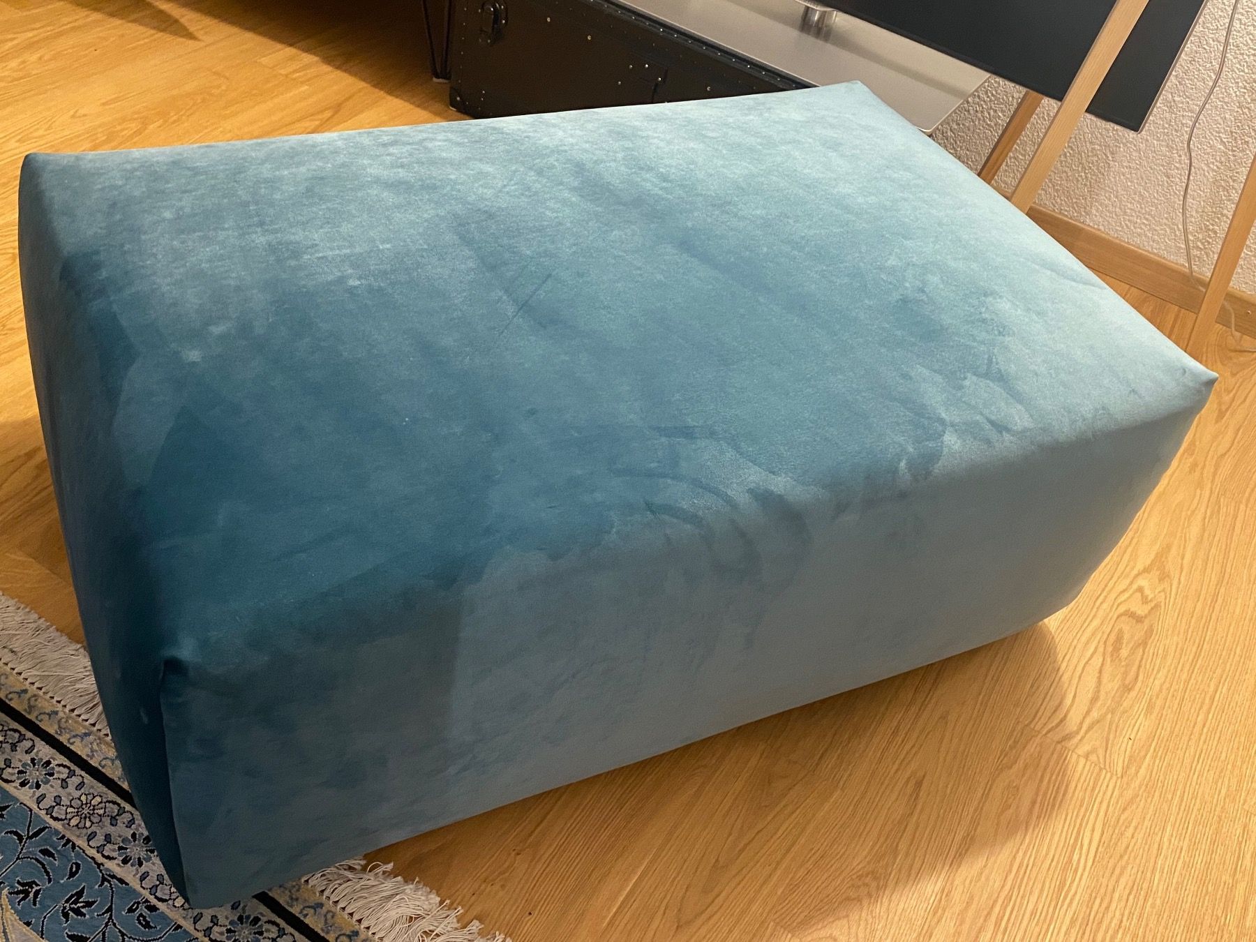 Hocker: Design Hocker Mycs Pyllow Sofasystem aus Samt Ottoman – Neu (gemäss Beschreibung) aus Bern von floorball_zoro
