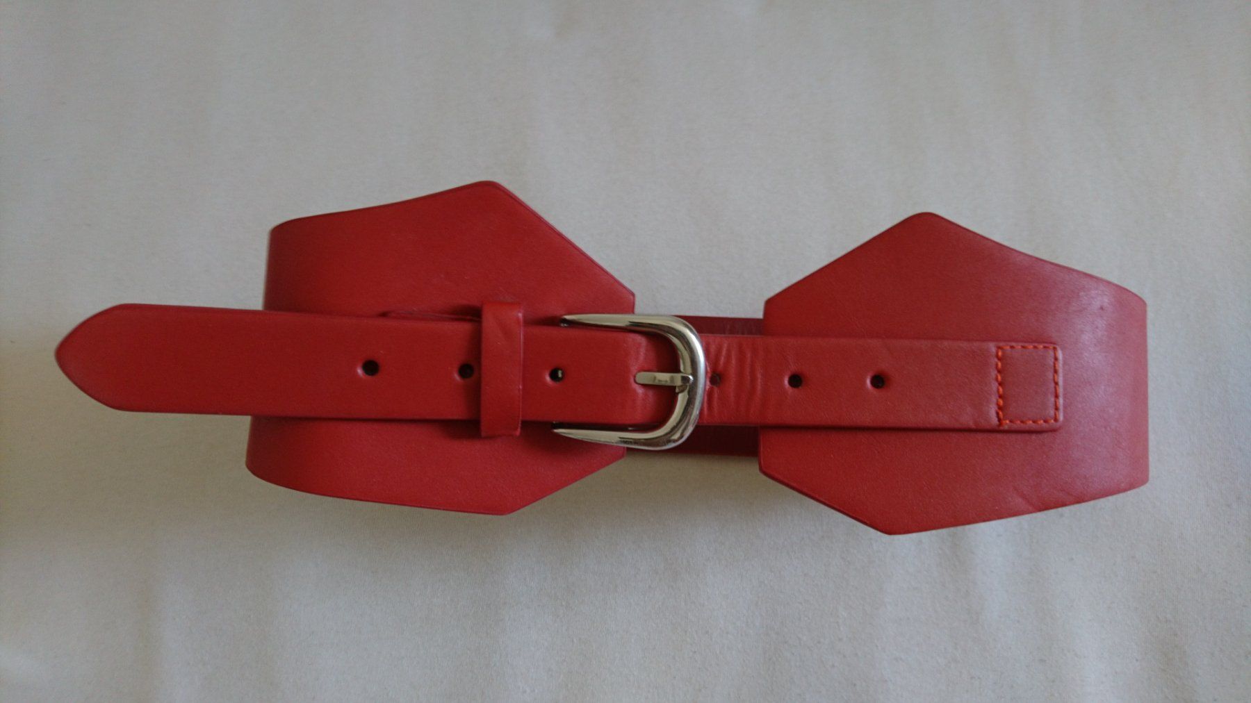 Cinture: Ceinture rouge – Usato da Châtelaine venduto da Gio54321