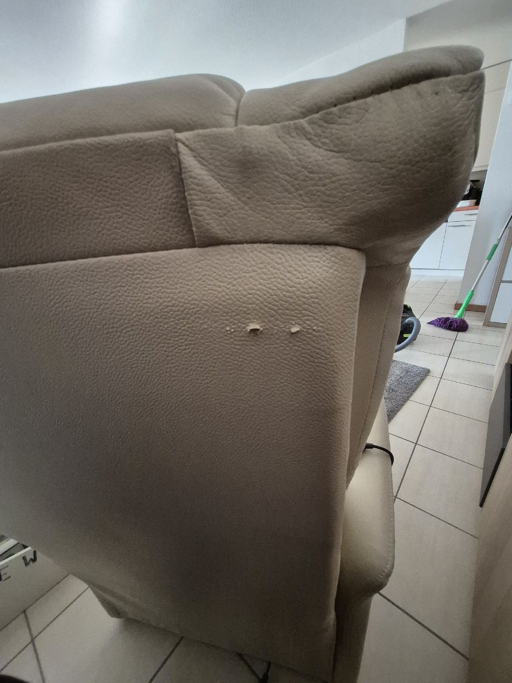 Poltrone: Fauteuil électrique releveur – Usato da Renens VD venduto da Domino73 4