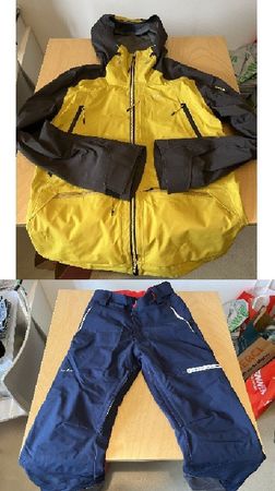 Ski suit - include jacket and pants - very good condition