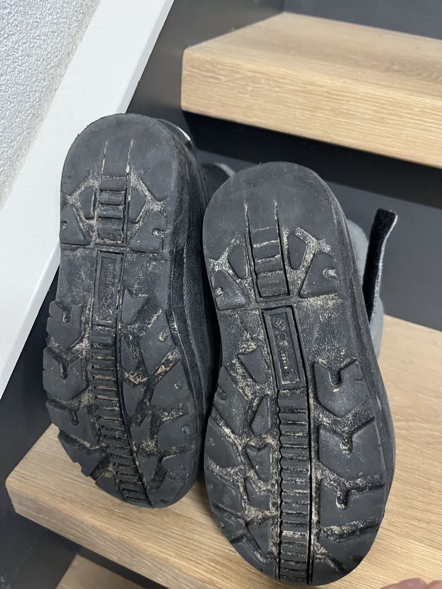 Columbia Scarpe per ragazzi: Columbia Winterstiefel Grösse 31 – Usato da Waldkirch venduto da son_wlp2 2