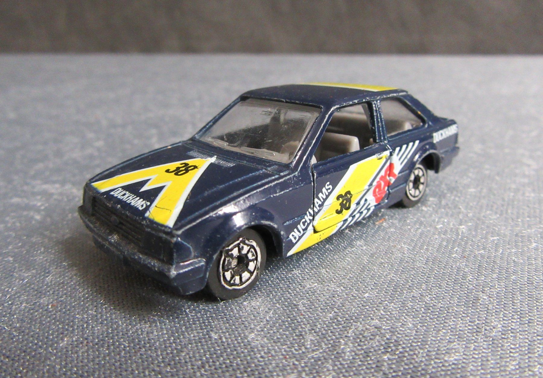 Corgi Toys Modellautos: Ford Escort - Corgi - Made in GB – Gebraucht aus Auenstein von Padabimbim