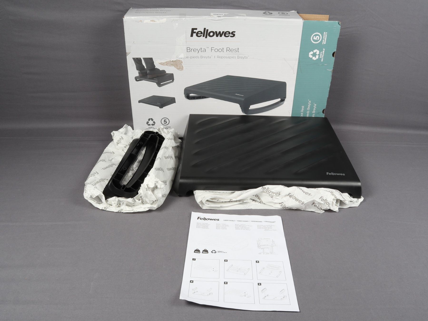 Sgabelli: FELLOWERS Breyta Foot Rest – Nuovo (secondo la descrizione) da Steinen venduto da Restwert_Steinen