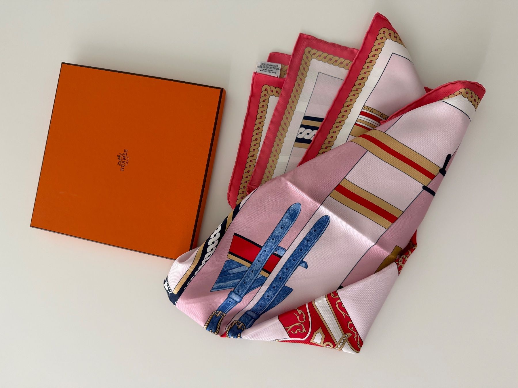 Hermès Foulard & Sciarpe: Hermès Foulard 90x90 – Usato da Lugano venduto da sawitta 1