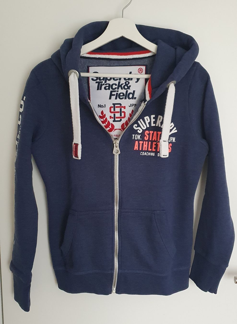 Superdry Jacken: Superdry Kapuzenjacke Gr. M – Gebraucht aus Möriken AG von Katze110