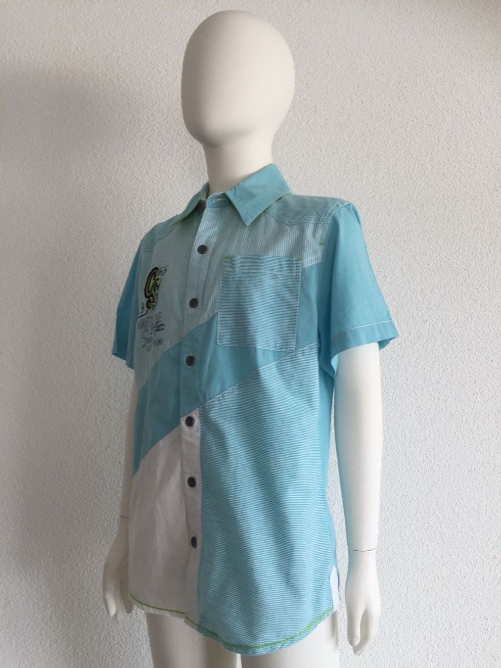 Hemden, T-Shirts & Polos: Orchestra Hemd weiss türkis Gr. 140 – Gebraucht aus Emmenbrücke von little.treasures 1