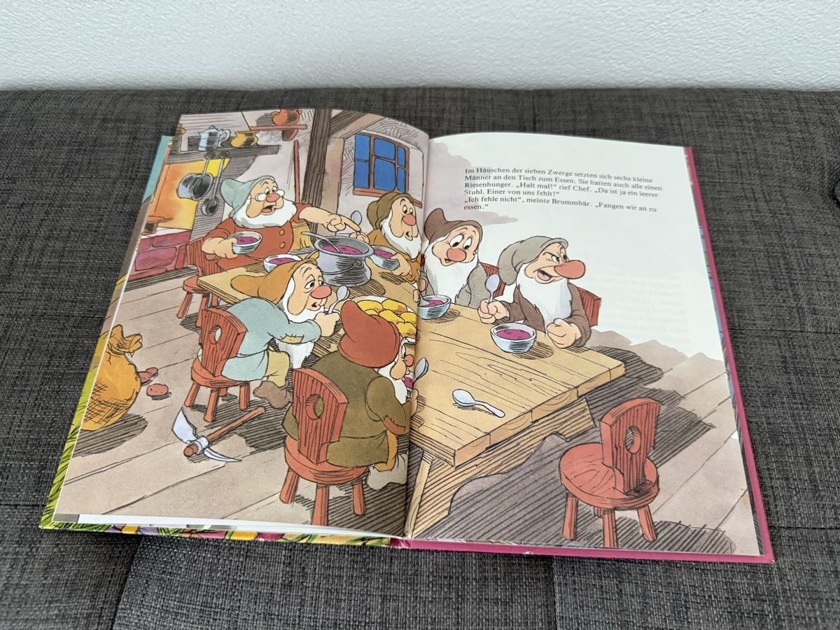 Livres: Schneewittchen Buch – D'occasion à Chur par Tsambiko 3