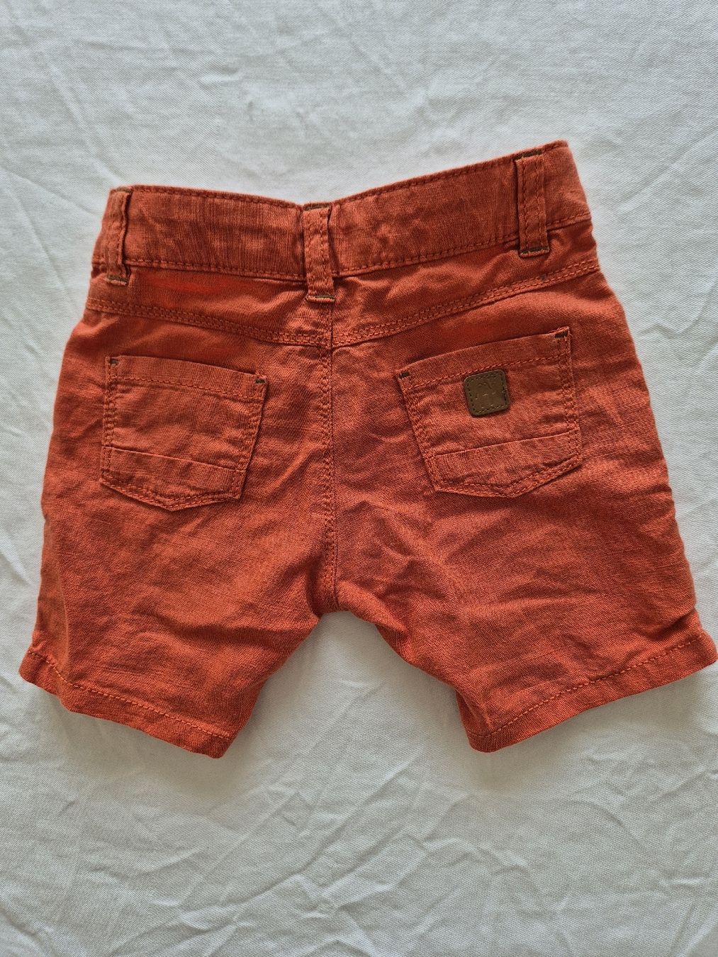 Okaidi Pantaloni: Shorts Babykleider – Usato da Neuenhof venduto da Vany0607 1