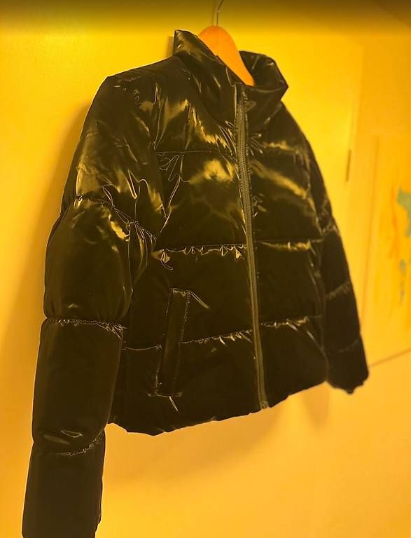 Jacken: Veste Urban Classic taille S – Neu und originalverpackt aus Cortaillod von Ubbies 1