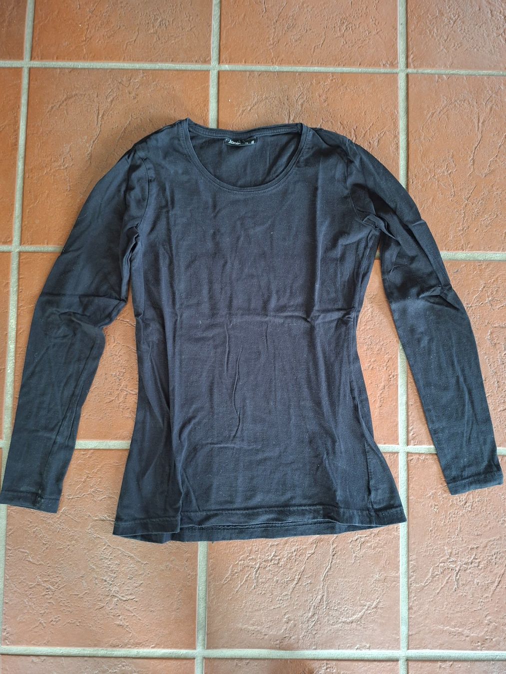 T-shirt: Janina & Atmosphere; 5 Stk. Basic Langarm-Shirt Gr. 36 – Usato da Boniswil venduto da Totomat-Lady 4