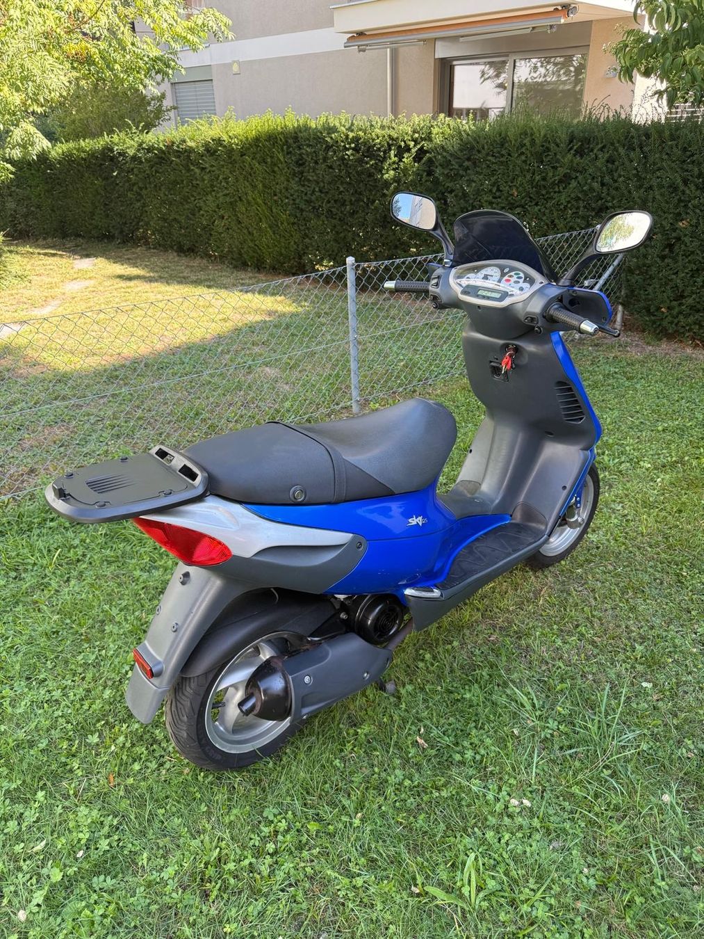 Piaggio Scooter: piaggio SKR 125 CC – Usato da Winterthur venduto da Alex-2026 9