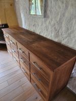 Sideboard aus Holz mit Schubladen und Türen gebraucht