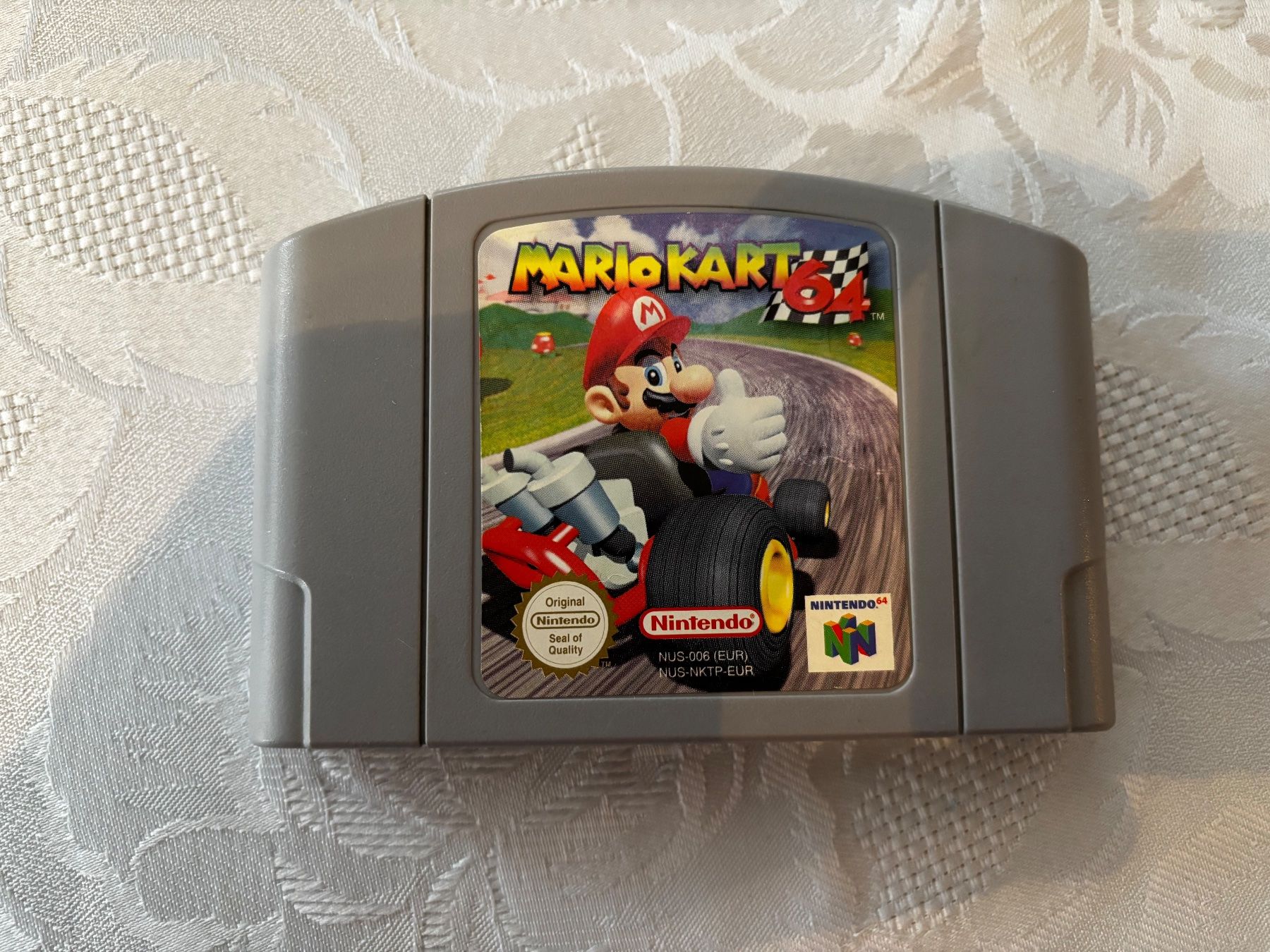 Jeux: Mario Kart 64 – D'occasion à Frenkendorf par gelbeZinnie