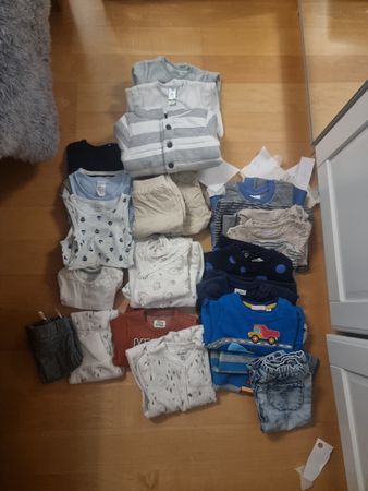 Babykleidung Konvolut verschiedene Marken