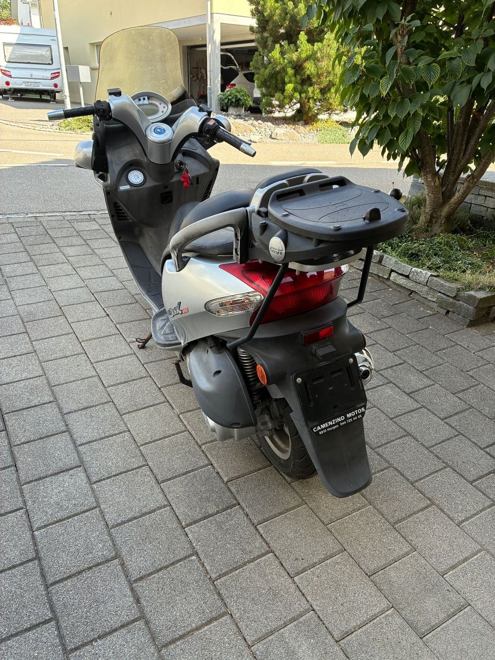 Kymco Autres: Roller Kymco Grand Dink 250 silber – D'occasion à Guntershausen par Gloominati 4
