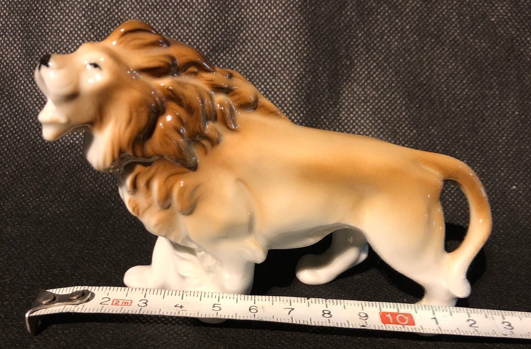 Statuette: Löwe Porzellan – Usato da Dübendorf venduto da Orchid18