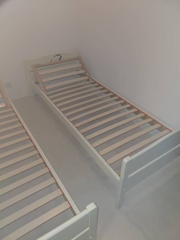 Betten: A vendre 2 lits simples – Gebraucht aus Pully von mbi_j6tk 1